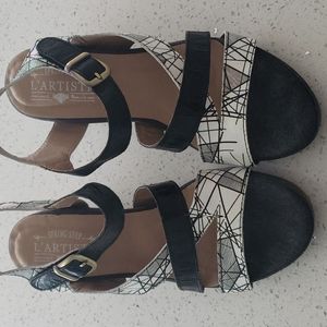 L'Artiste Spring Step sandals